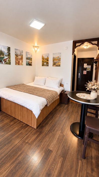 Cazare Bușteni in regim hotelier‼️Camera dubla cu balcon și baie propr