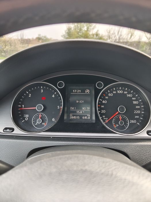 Volkswagen Passat 7B
