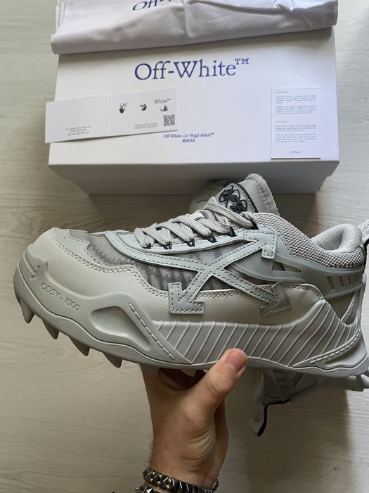 STOC 41! Off white odsy grey