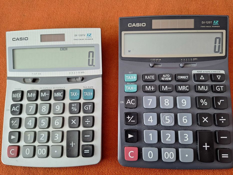 Calculator de birou Casio, alimentare Dual – Baterie + energie solara
