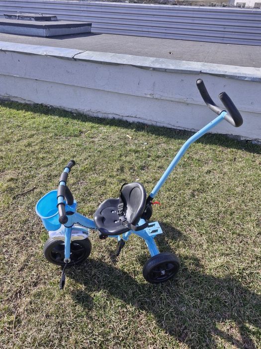 Tricilceta 2In1,poate fi si bicicleta cand invata sa pedaleze