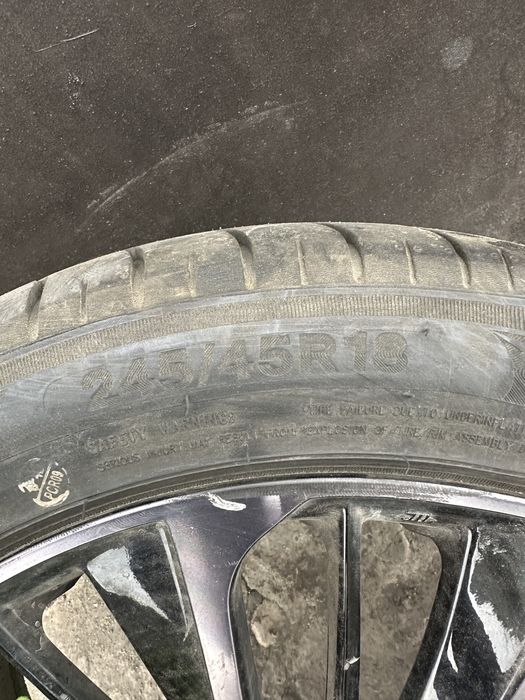 Комплект резины с дисками