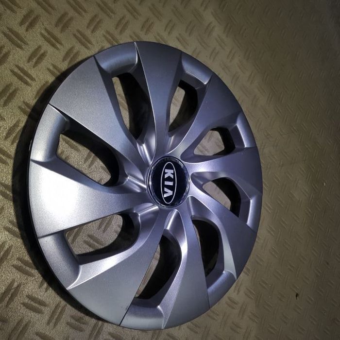 capace roti kia r16  la set de 4 buc,capace janata aliaj,embleme