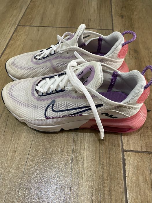 Модерни Маратонки NIKE