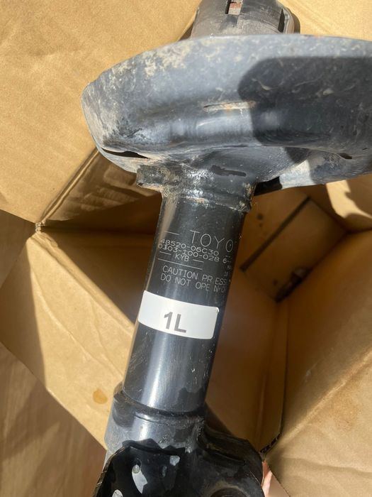 Амартизаторы  камри 70