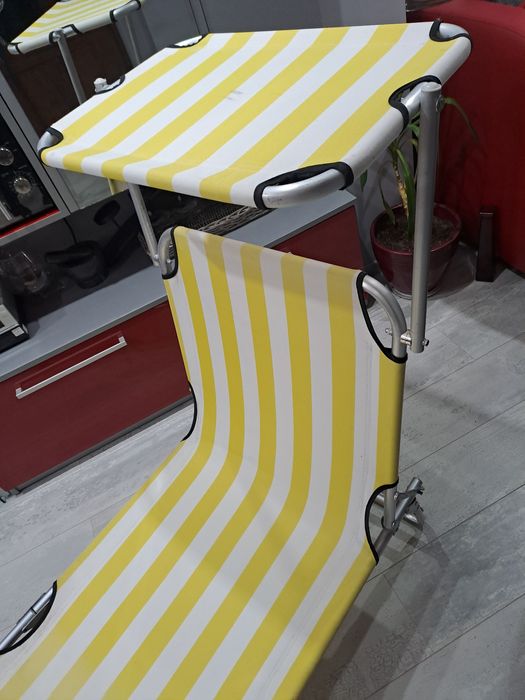 Алуминиев сгъваем шезлонг със сенник 62/187см