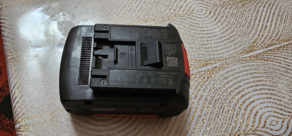 Продам аккумуляторы BOSCH