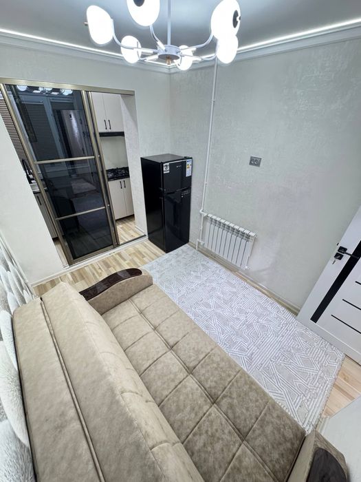 Чиланзар 4 1/2/4 кирп дом перед-я 2 ком евроремонт с меб техника