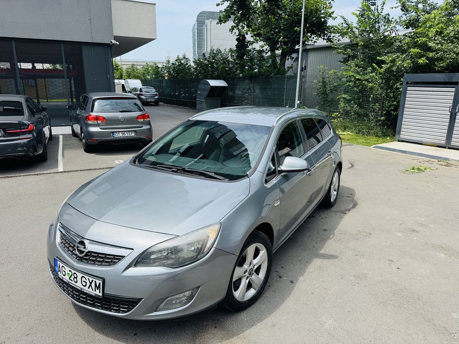 Opel Astra J 2012 2.0Cdti