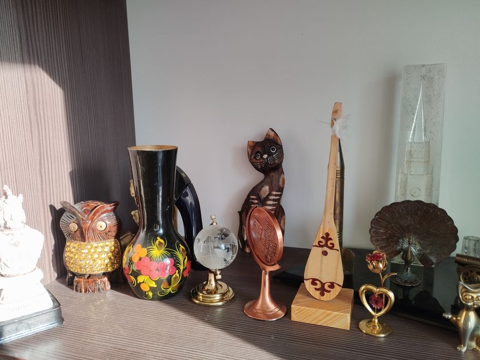 Сувенирные статуэтки