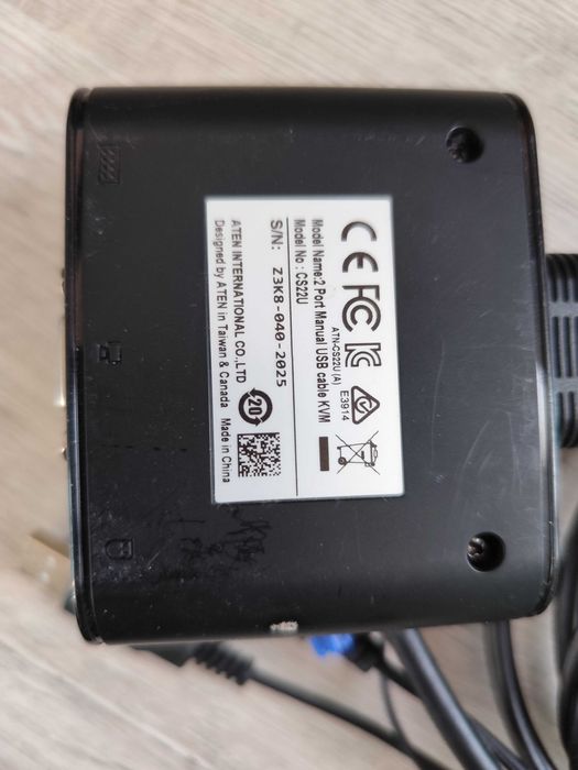 Продавам Aten kvm swich