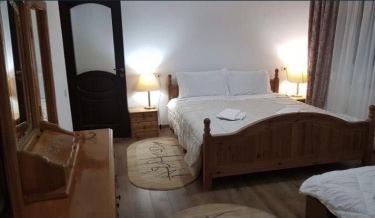 Cazare Paste - Casa Cris Durau