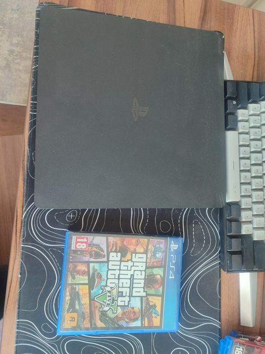 Sony Playstation 4 slim last3edition с играми