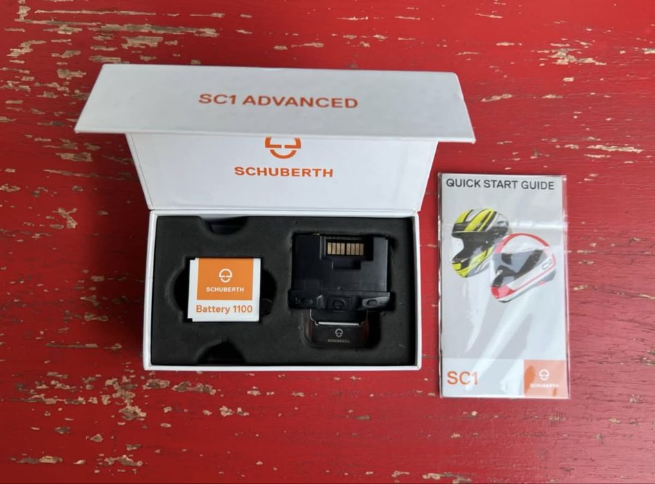 Schuberth C4 Pro+SC1 Каска за Мотор