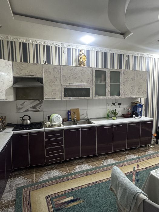 продается кухонная мебель  СРОЧНО!