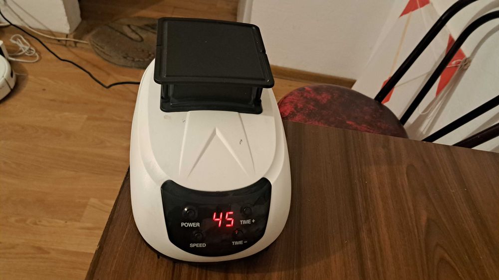 Uscator rufe si caldura casa,Intelligent Clothes Dryer