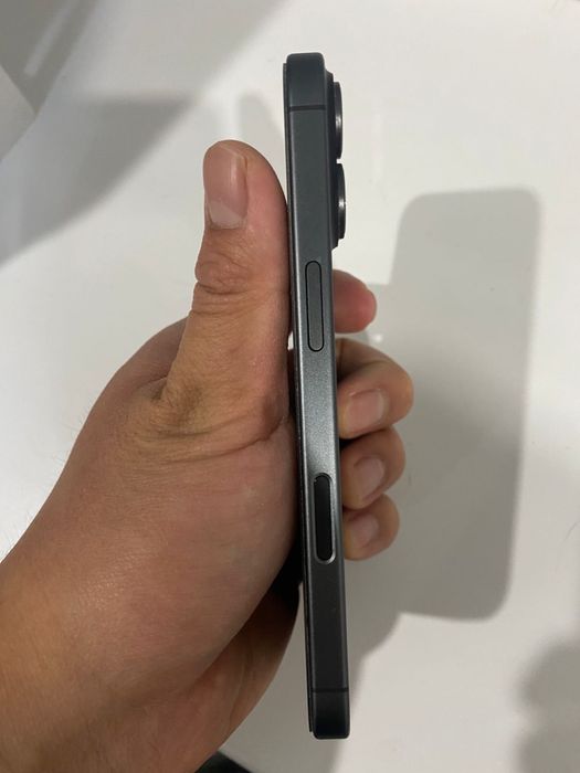 Iphone 17 black , 256gb