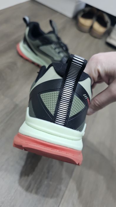 Кроссовки анатомические Hobbibear