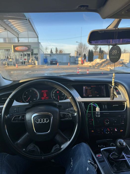 Vand Audi A4 b8 2010