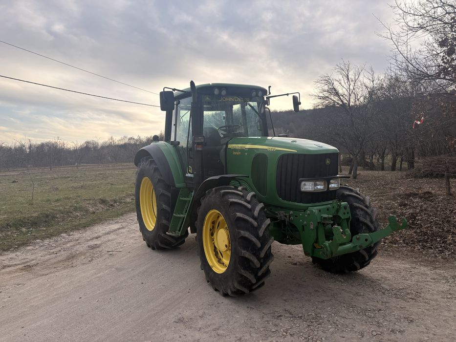Tractor John Deere 6820  140 CP