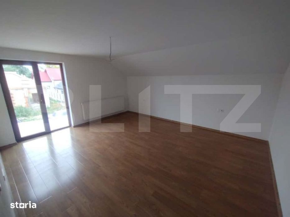 Casa de 140 mp, pe 2 nivele, 4 camere, oras Beclean