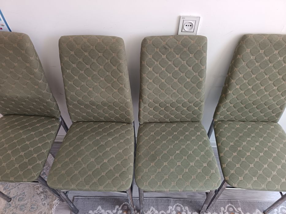 Стул в отличном состоянии