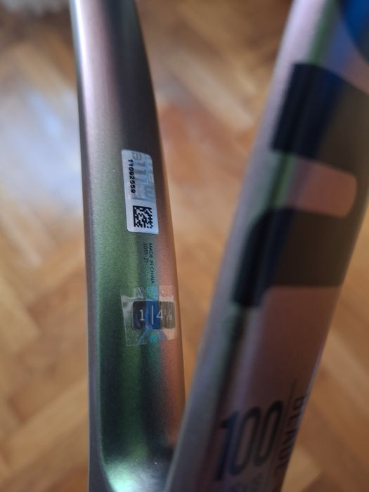 Wilson  Blade  100 V8