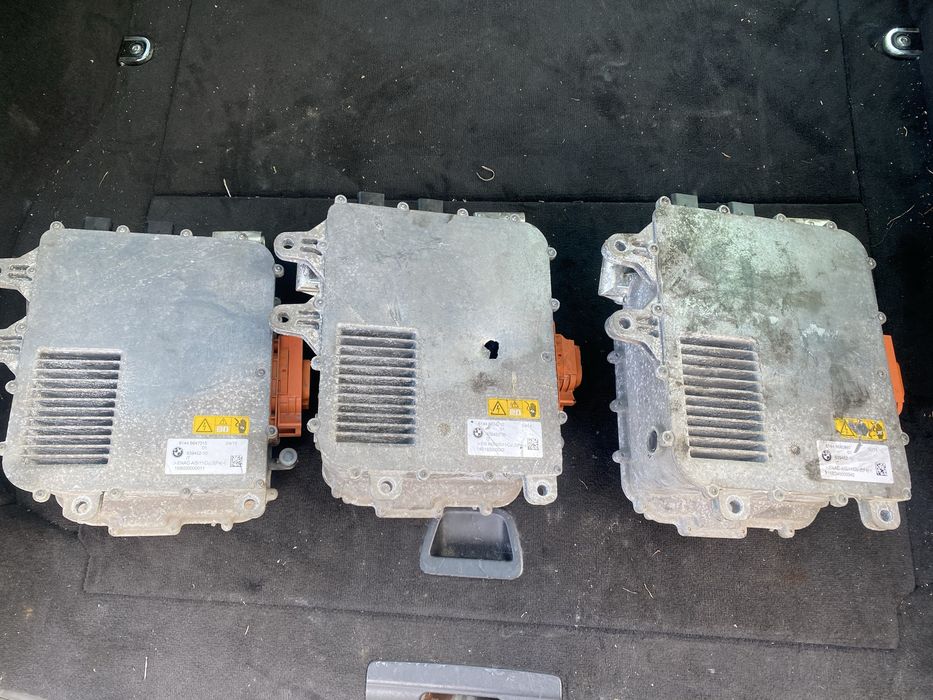 Високоволтов инвертор за BMW i3