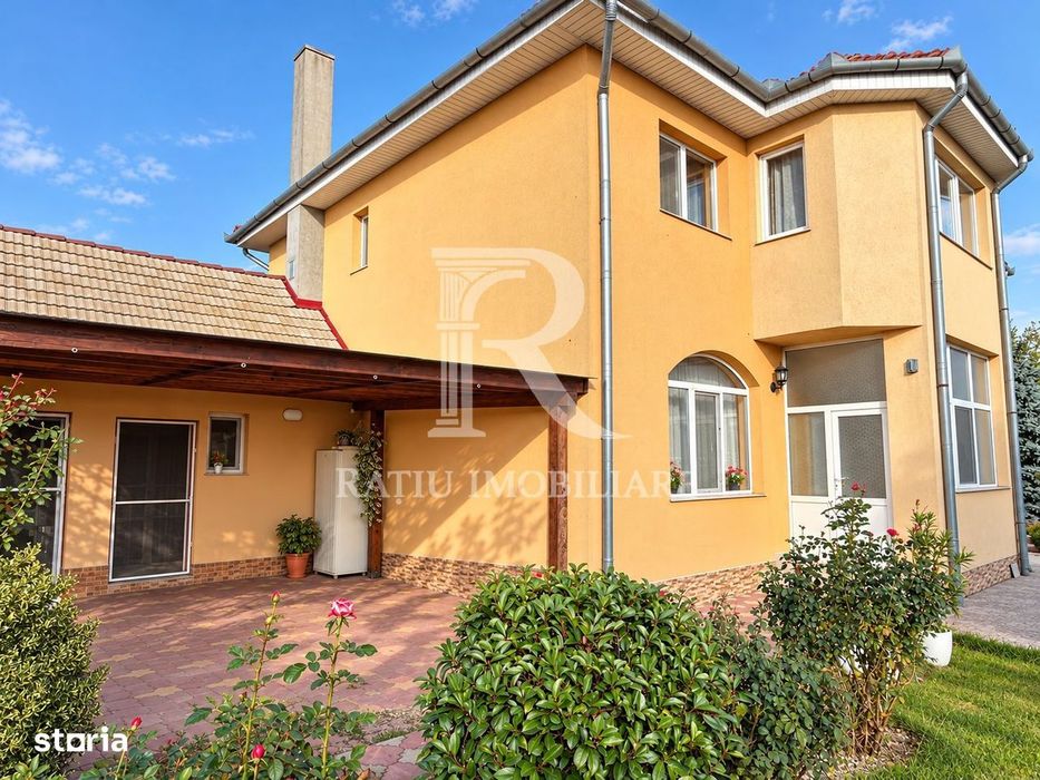 Casa P+E | Garaj | Curte | Gradina | Bucatarii de vara | Terasa | Les