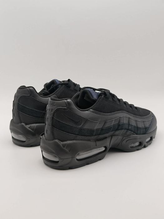 Nike Air Max 95 Essential
