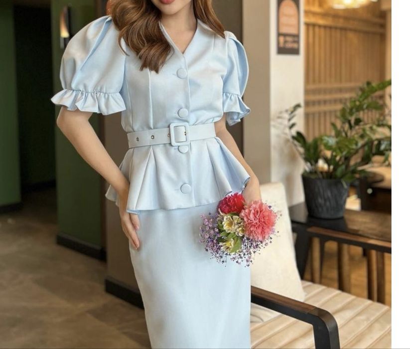 Продам платья женские