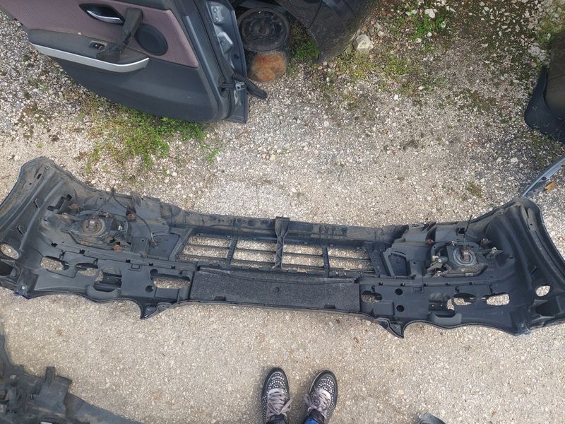 Предна броня Мерцедес Ц класа фейслифт Mercedes W203