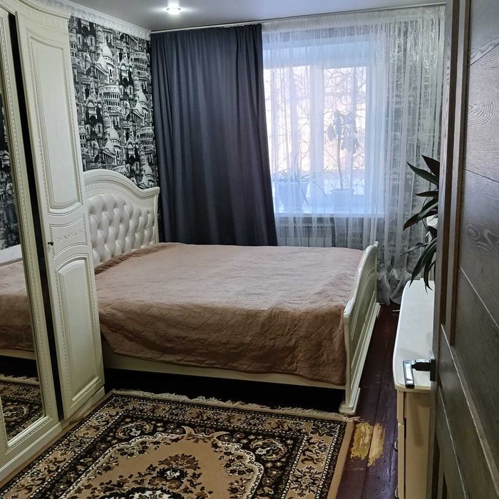 4х ком. Сеченова 7