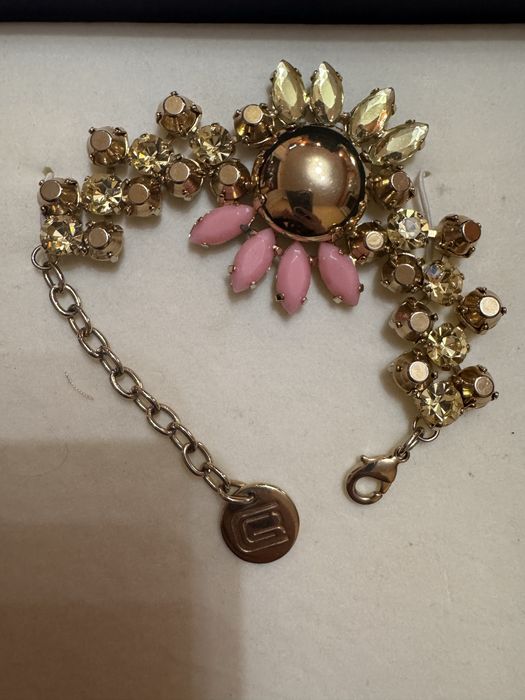 Златно бижута на Just Cavalli