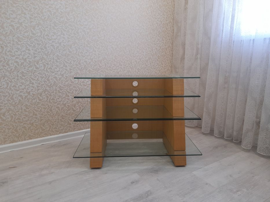 Продам подставку для телевизора.