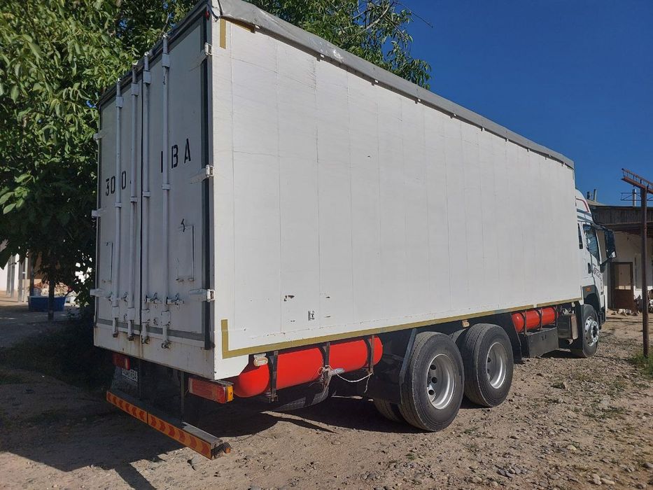 Faw yuk avtomashinasi