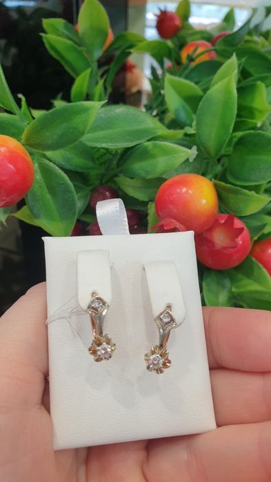 Серьги с бриллиантами