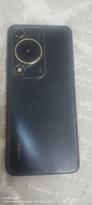 Huawei nova Y72S