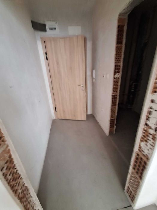 Дава се под наем Едностаен апартамент в Пловдив, Изгрев - 48 кв.м за 76500 € - Снимка #3