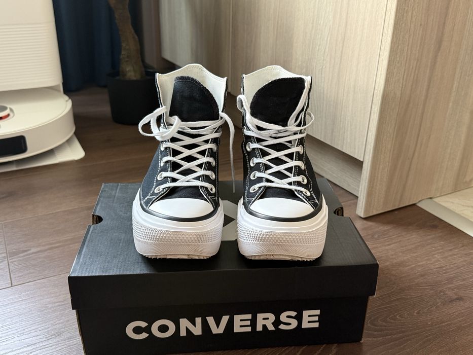 Кецове Converse в колаборация с Chuck Teylor