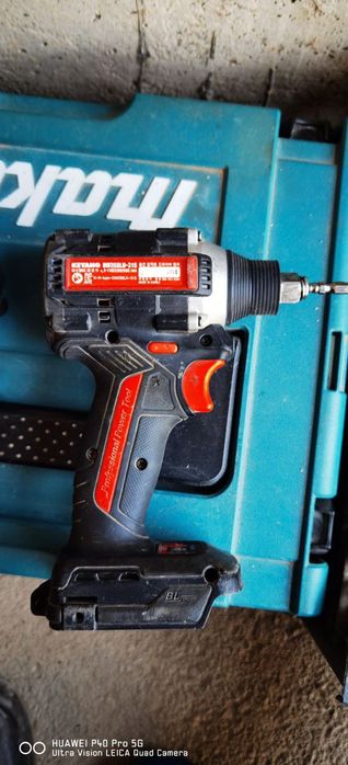 Макита ва bosch фирмаси билан бирхил уровеньдаги инструмент