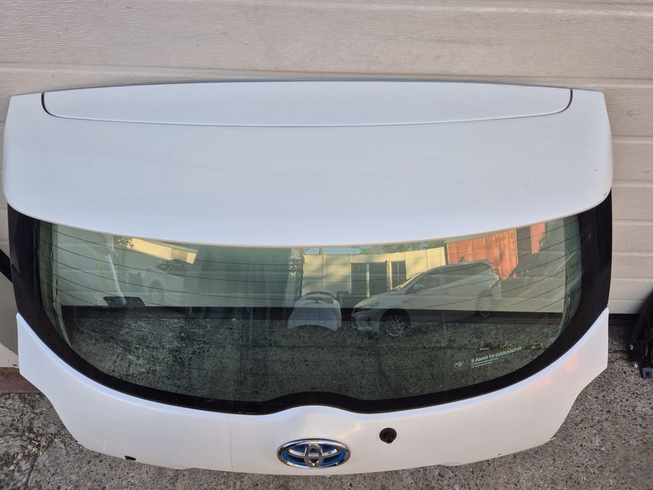 Haion Toyota Auris 1 Facelift 20010-2012.