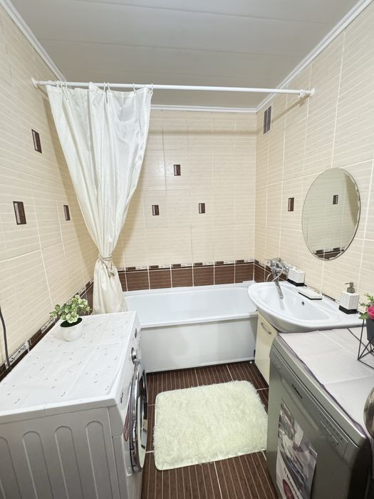 Сдам 2 комн. квартиру посуточно