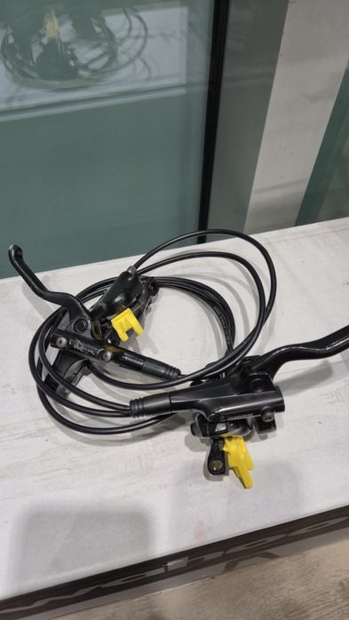 Frane hidraulice Shimano MT200 ( fata+ spate)