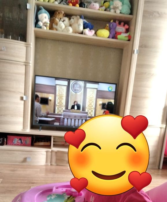 Стенка, шкаф в хорошем состоянии