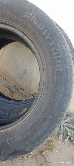 Продам шины зимние
