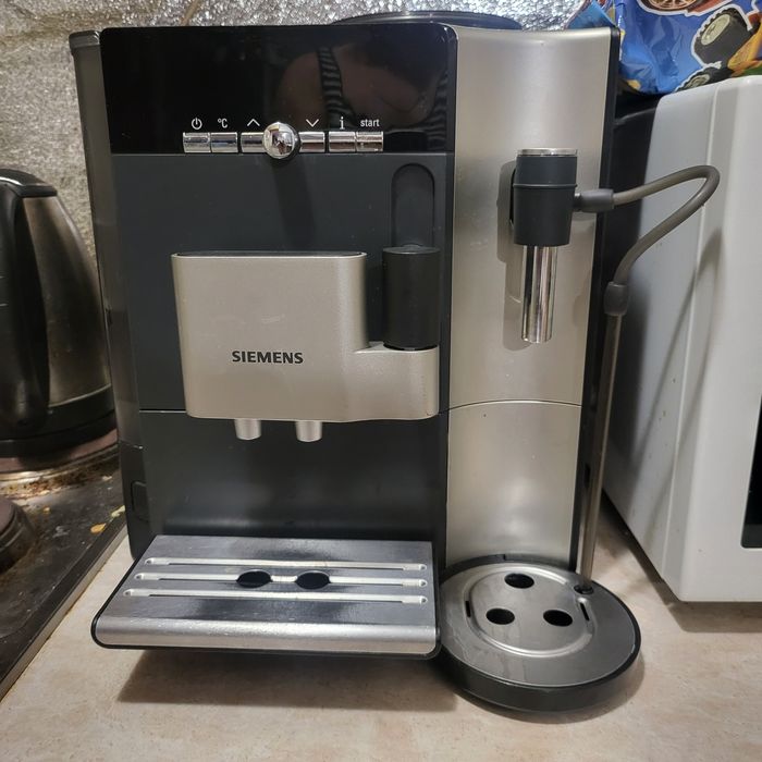 Кафе автомат  Siemens EQ7