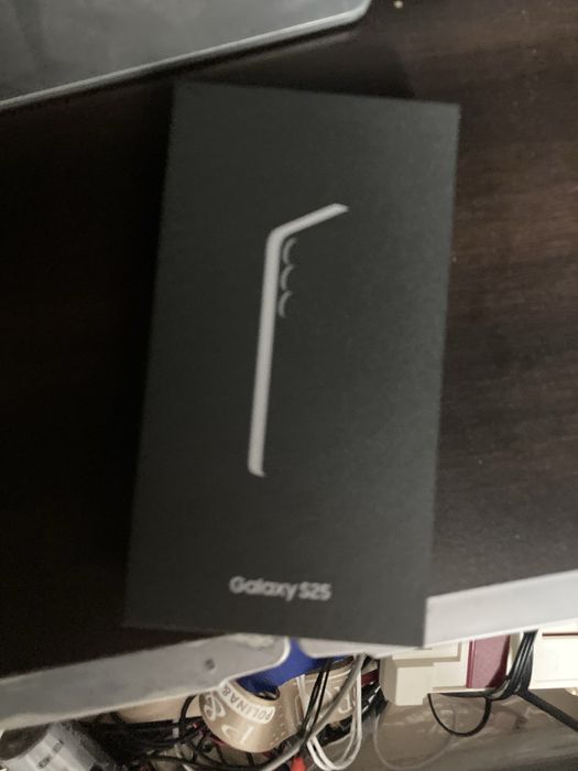 Samsung s25 разбитый
