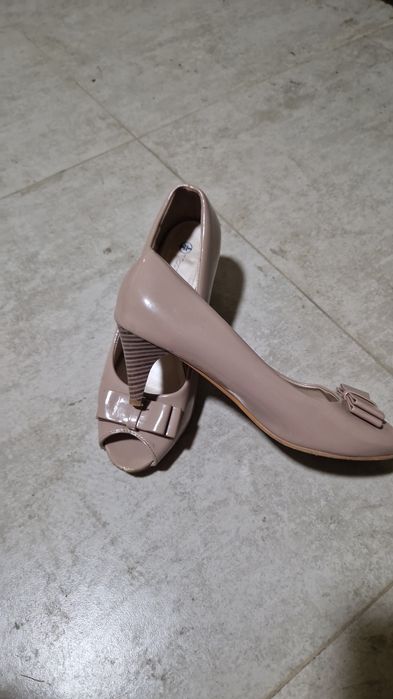 Туфли женские по