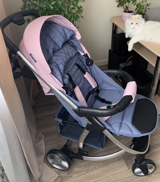 Продам детскую коляску